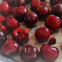 Clafoutis of cherries and wild strawberries with almonds step 5