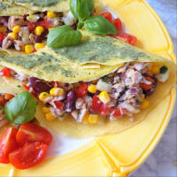 Crepes salted with tuna, red beans and corn step 4