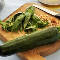 Pesto with zucchini step 1