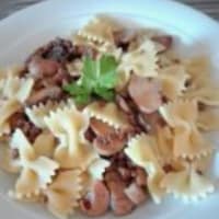 Pasta with white ragout