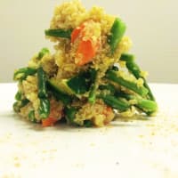 Quinoa Con Verdure Al Vapore E Curry