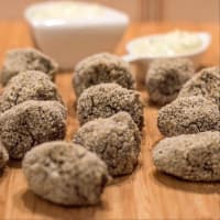 Red Quinoa dumplings and peas with cream and sauce step 7