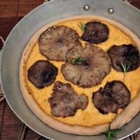 Pumpkin cake and nail fungus