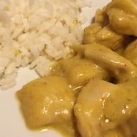 Pollo al curry y coco Pollo al curry y coco