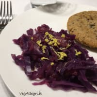 Cavolo Cappuccio Viola E Mela