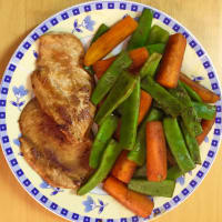 Chicken with carrots and soy snow peas