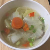 Chicken soup with vegetables and habanero