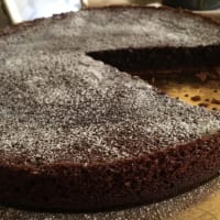 Soft sponge cake with chocolate