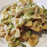 Carbonara integrale con asparagi selvatici