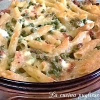 Pasta al horno con guisantes, tocino y mozzarella Pasta al horno con guisantes, tocino y mozzarella