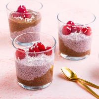 Chocolate pudding, raspberries and chia seeds