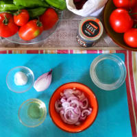 Tomates rellenos de hinojo y crema de achicoria paso 2