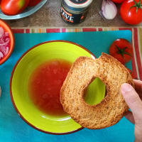 Tomates rellenos de hinojo y crema de achicoria paso 5