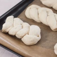 Braided bread with Parmesan cheese. step 3