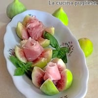 Higos rosas con jamón Higos rosas con jamón