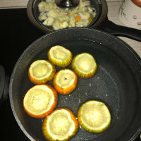 Stuffed red round aubergines step 2