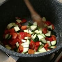 Guiso de ternera y verduras. paso 2