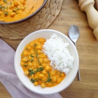 Curry di ceci e spinaci