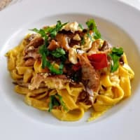 Tagliatelle Alla Curcuma In Crema Di Cavolfiore E Funghi