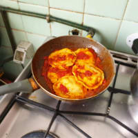 Tortelloni picante con tomate y mozzarella! paso 7