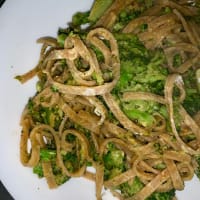 Tagliolini con brócoli