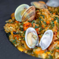 Arroz integral con altramuces y hongos porcini