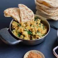 Chickpea, potato and spinach curry