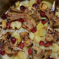 Baked cod with Salento potatoes