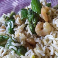 Riso gamberetti, asparagi e zenzero