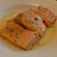 Salmone marinato