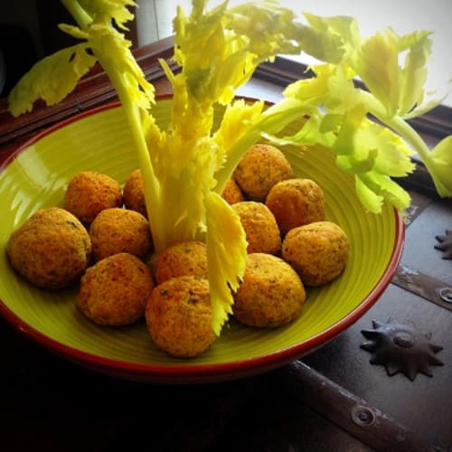 Seitan patties and chick pea flour