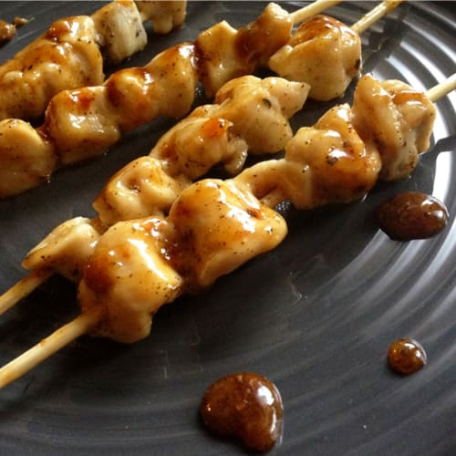 Skewers with honey sweet and sour chicken