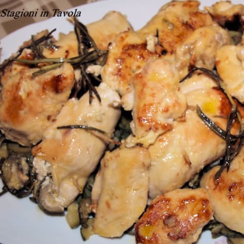 Involtini di petto di pollo con zucchine e stracchino