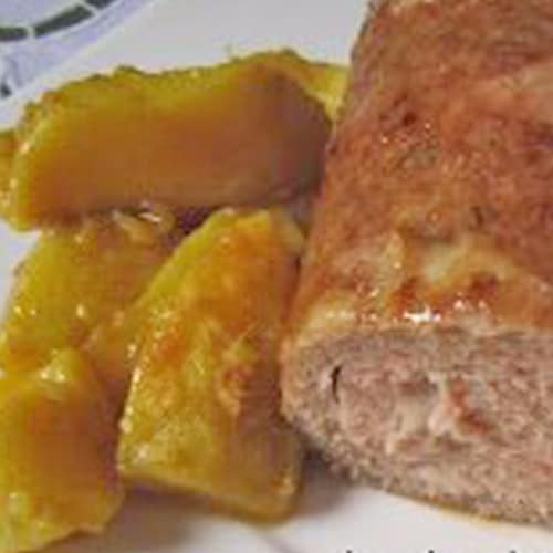 Polpettone speck e formaggio con patate caramellate