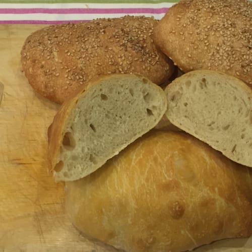 Sandwiches with high hydration dough