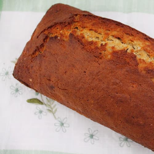 Plumcake hazelnut