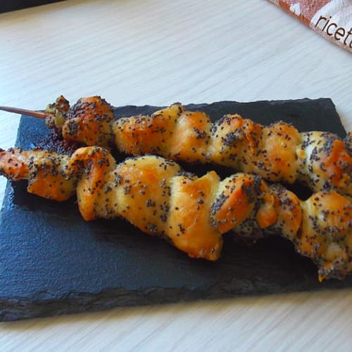 Chicken kebabs and poppy seeds