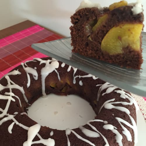 Bundt Cake with chocolate peaches