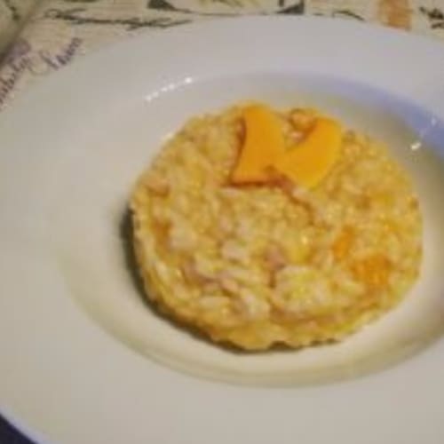 Risotto with pumpkin and gorgonzola