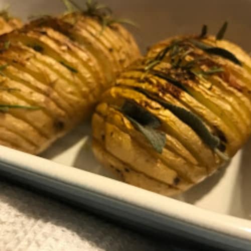 Patate hasselback