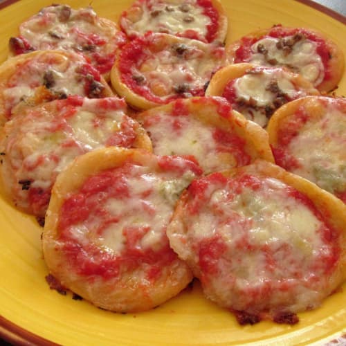 Pizzette di pasta sfoglia