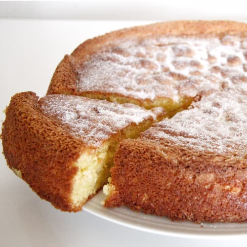 Capri cake with limoncello