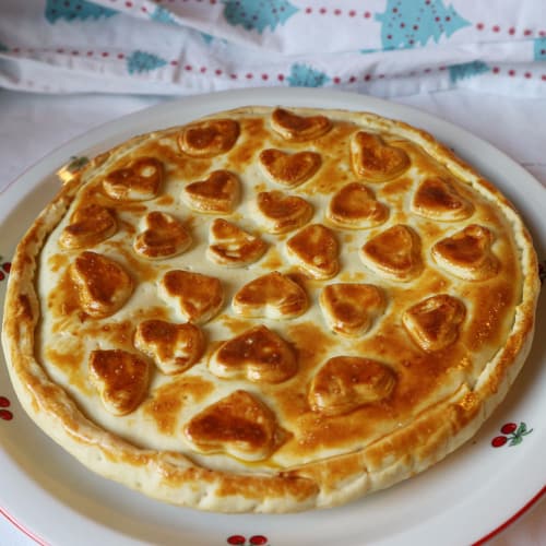 PIE CON QUESO Y ALCACHOFAS