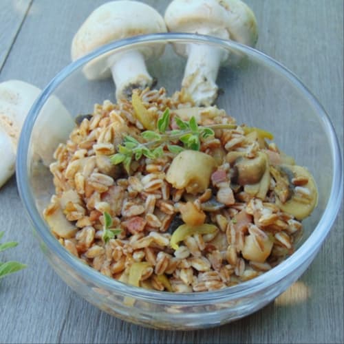 Farro con funghi e pancetta