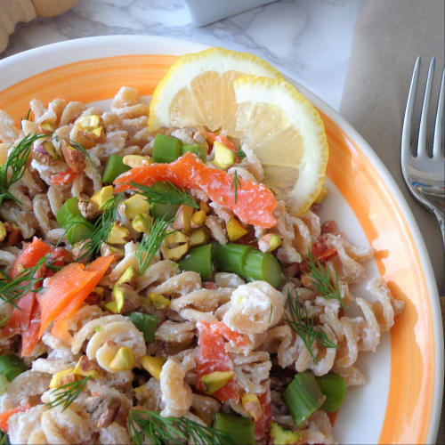 Fusilli with smoked salmon, asparagus, pistachio and ricotta cream