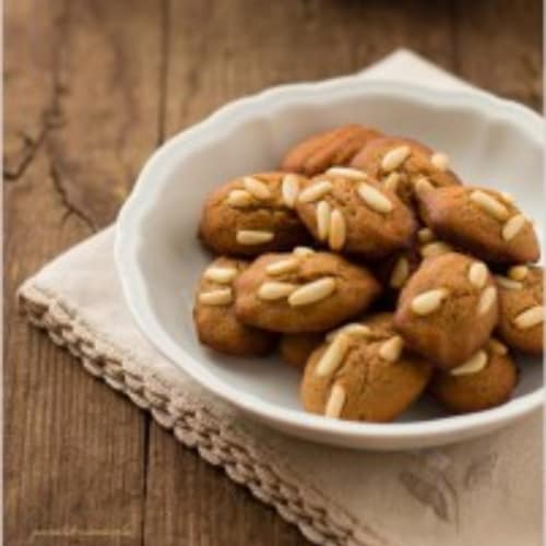 Madeleines with chestnut and pine nuts