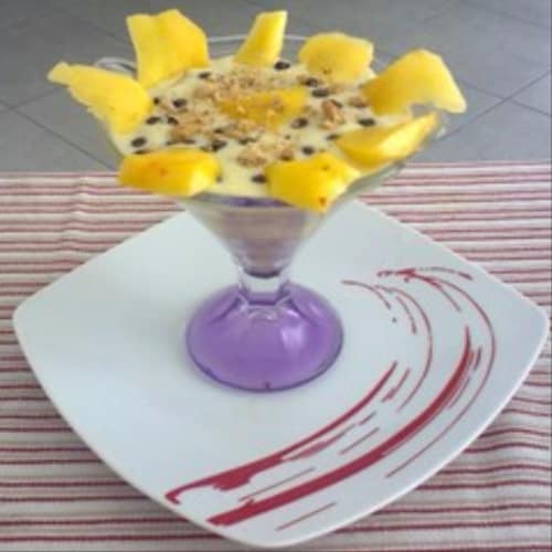 Sunflower Cup With Cream For Peaches And Biscuits ...