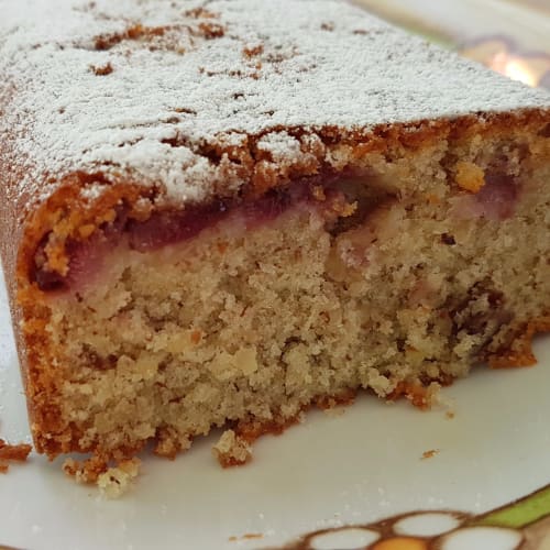 Plumcake with cherries