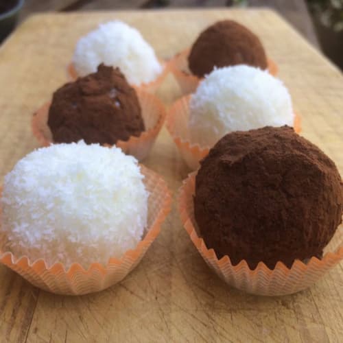 Truffles ricotta and coconut