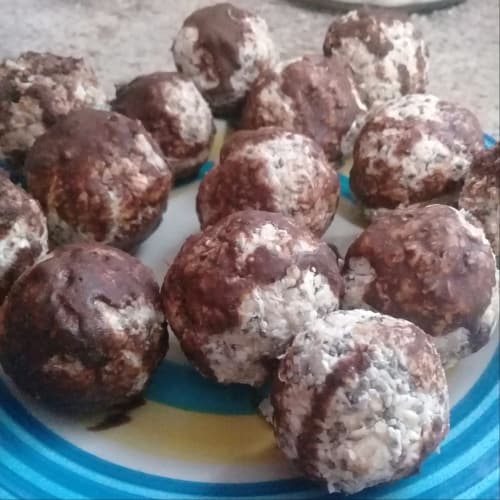 Cereal balls chocolate machiatto